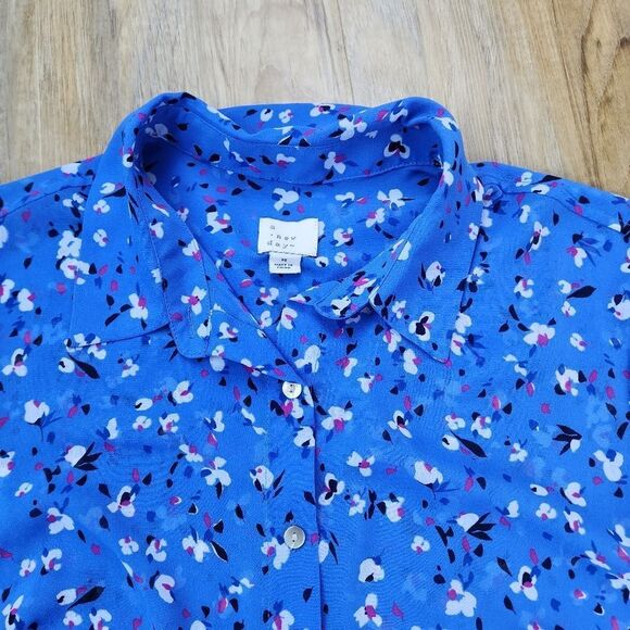 🔸️A New Day Blue Floral Buttoned Front Long Sleeve Top Medium - Picture 3 of 9